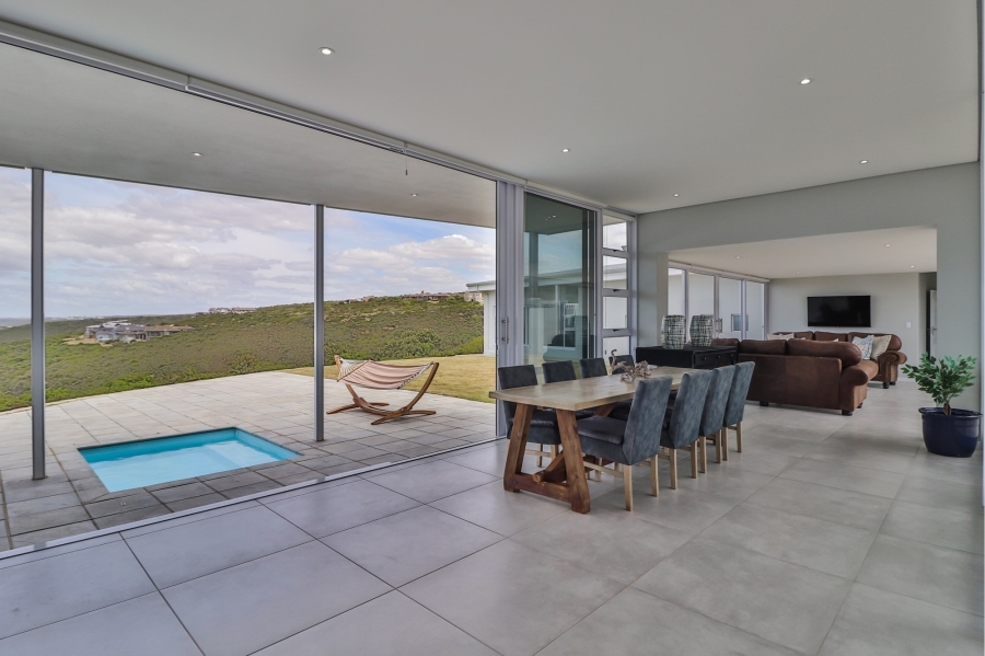 4 Bedroom Property for Sale in Moquini Coastal Estate Western Cape